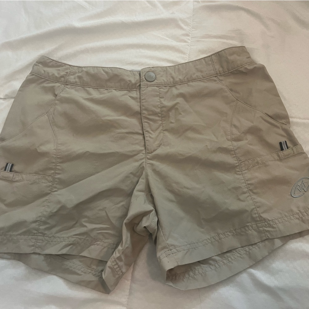 Hiking, sport short, tan